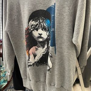 Les Miserables Grey Sweatshirt Vintage 1980’s Women